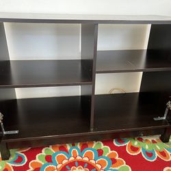 Cabinet/ Tv stand