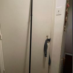 Barbell Standard Weightlifting Barbell, 300-Pound Capacity