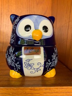 Glass owl measuring cups
