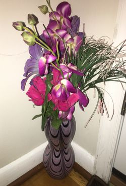 Vase with flowers