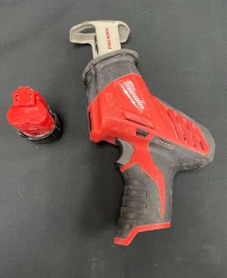Milwaukee 12v Hackzall w/1.5ah Battery