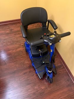 Mobility scooter