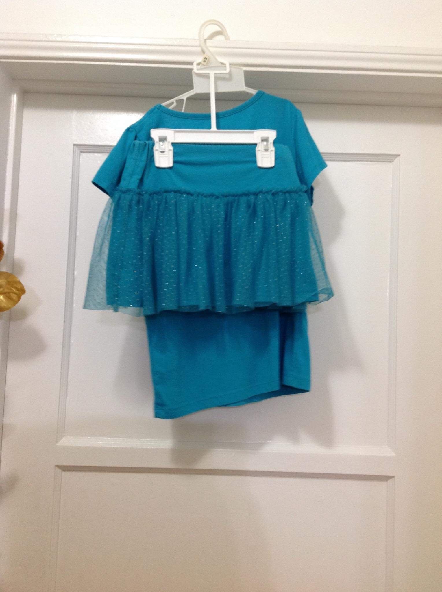 Girls set skirt t -shirt size ( 8 )