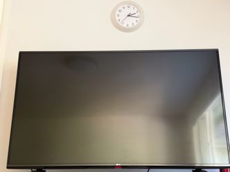 LG Flat Screen TV