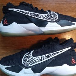 Boys Nike Shoes Sz 7y Good Condition 