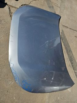 Toyota rav4 hood oem