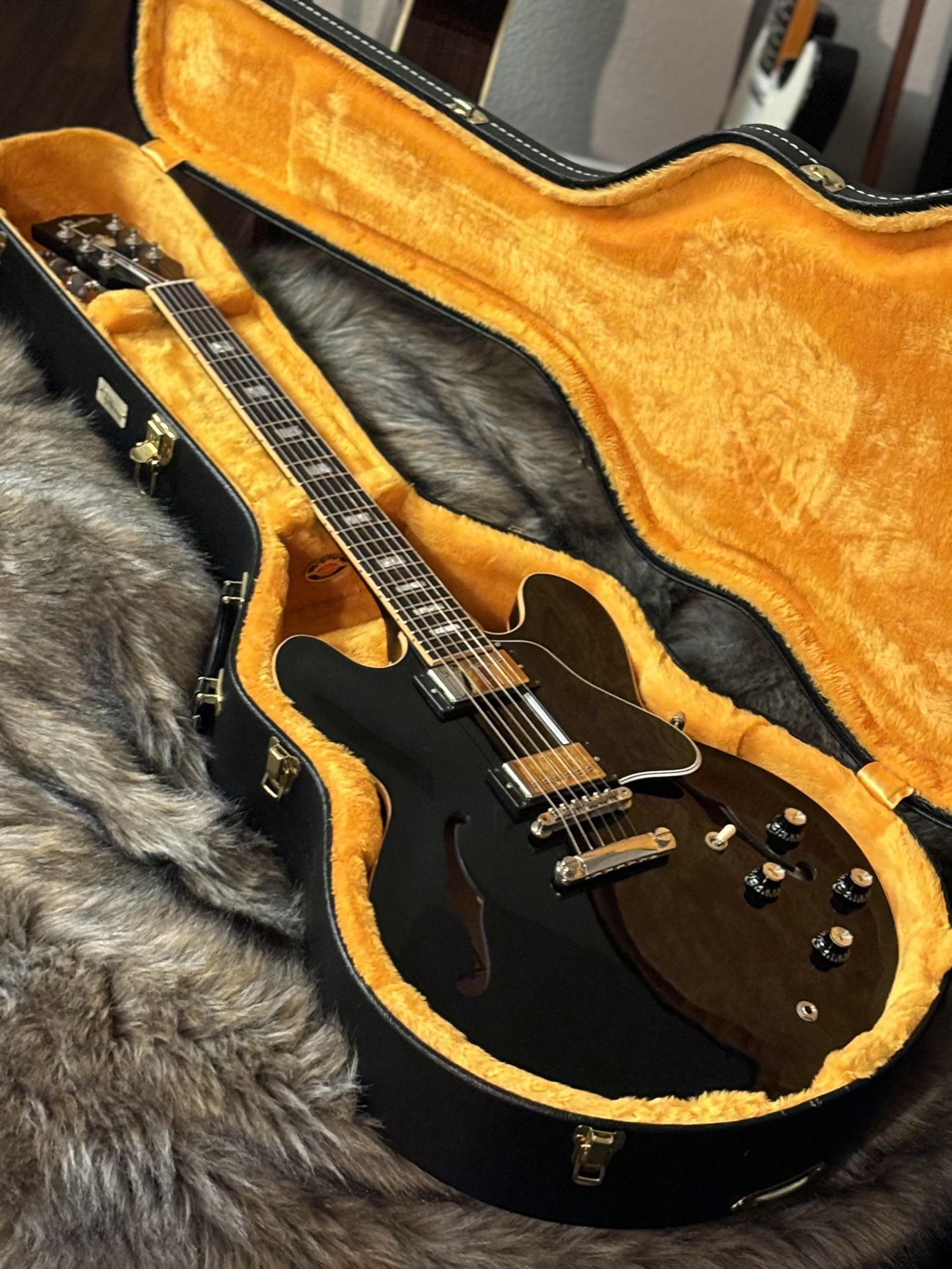 2018 Gibson ES-335 