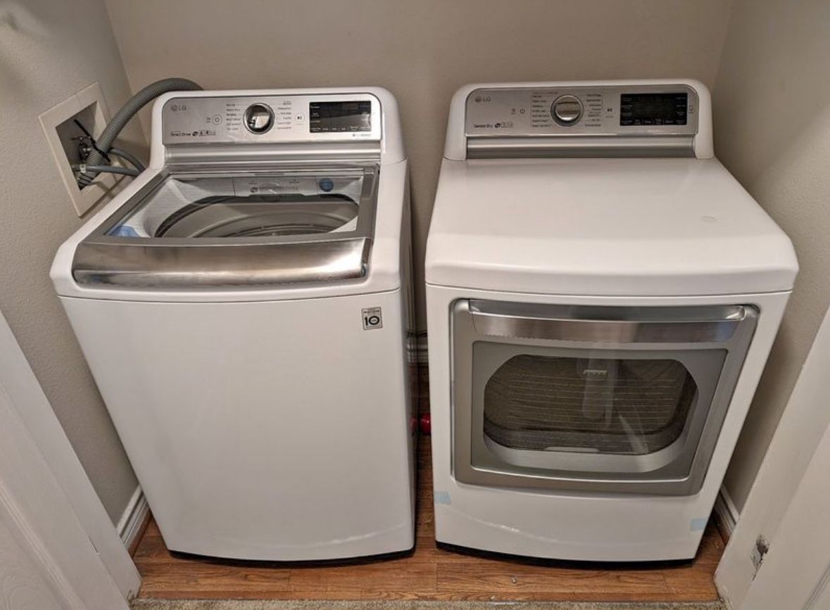 Selling my almost new Washer and Dryer set