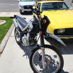 2020 Yamaha XT 250 Gray& Black