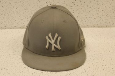 Grey NY Yankees New Era Fitted Hat