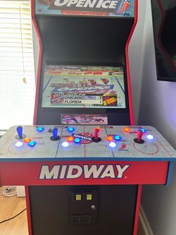 Midway NHL 2 On 2 Open Ice Challenge 4-Player Arcade Machine