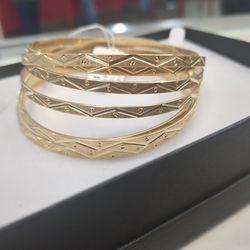 14k Solid Gold 7 Days Bracelet 61 Grams Layaway Available 10% Down If You Interested Please Ask Maribel Thank You 