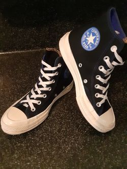 Converse Platform womens 7 Great Condition