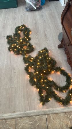 Lighted garland