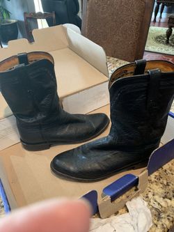 Lucchose boots size 10