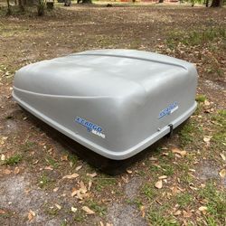 Rooftop Cargo Holder with Lock. 18 Cubic Ft.