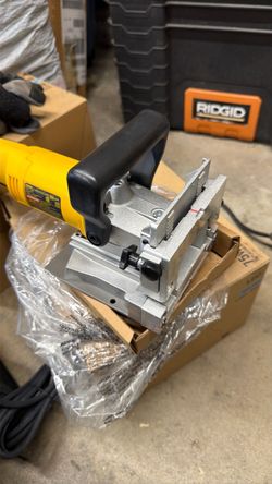 Dewalt corded plate/biscuit joiner