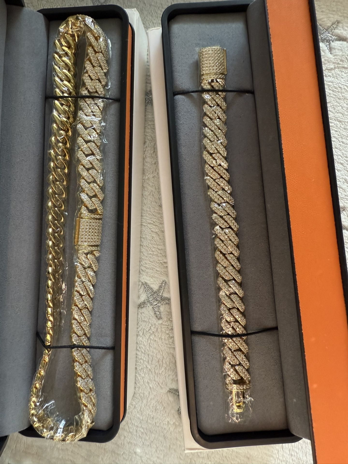 S925 MOISSANITE DIAMOND CUBAN LINK CHAIN AND BRACELET 14 K Gold