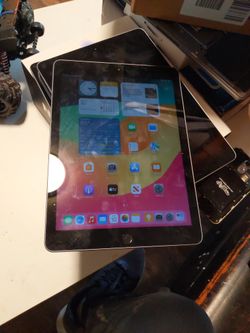 iPad 6 Generation 128gb