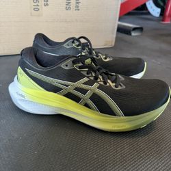 Asics Gel-Kayano 30 Men Size 10D