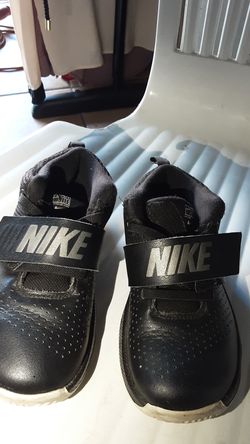 Boys nike 10