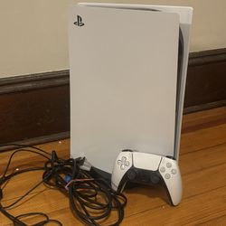 PlayStation 5 Disc Edition – Great Condition