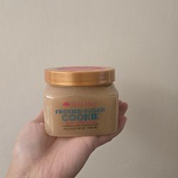 Tree Hut Frosted Sugar Cookie Shea Sugar Body Scrub - 18oz 