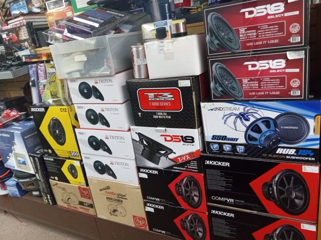 Subs, Amps, Boxes for Sale in Round Lake Heights, IL OfferUp