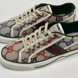 Women’s Gucci 1977 tennis shoe