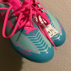 Messi Cleats (NEW)