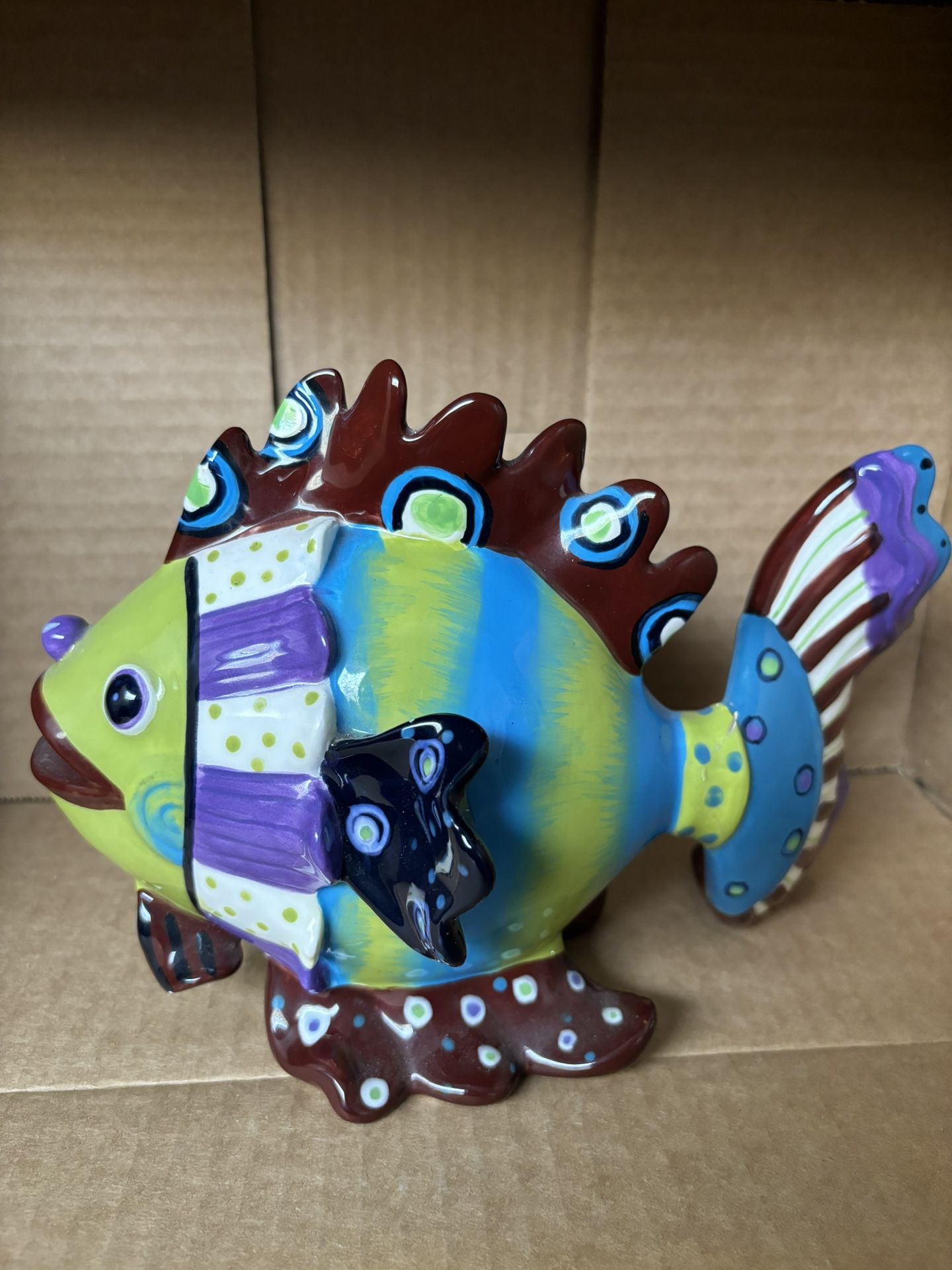 Westland Giftware “Fish Outta Water” Clown Fish By Lori Siebert