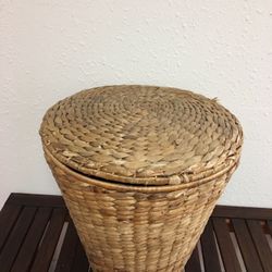 Rattan basket With Cover