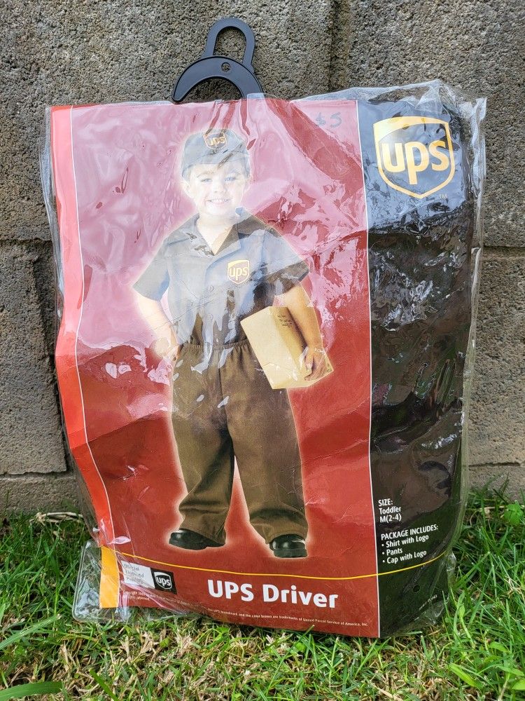 UPS costume