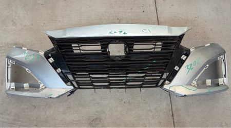 2023-2025 Nissan Upper Grille (62310-9HF0E)