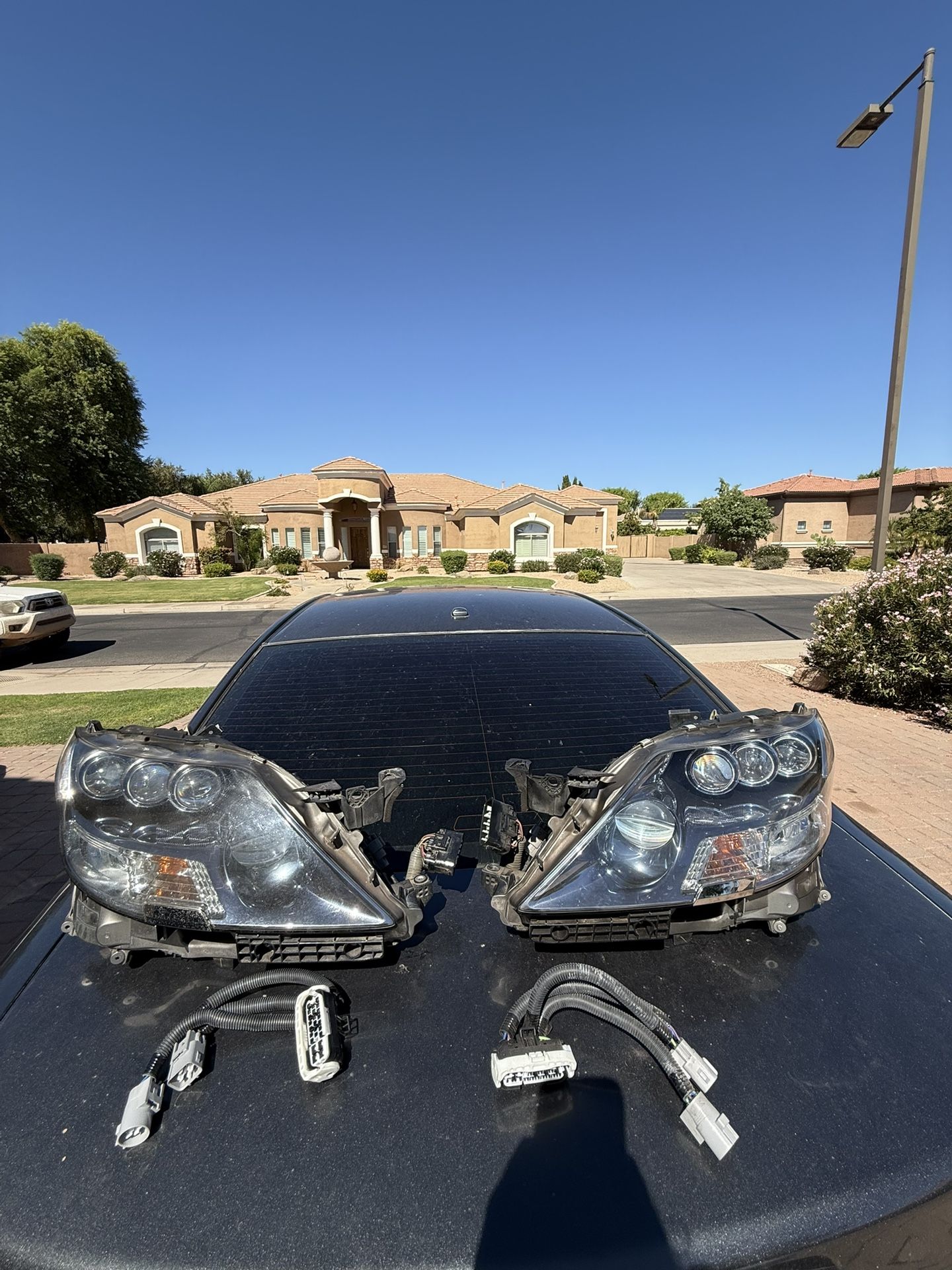 Lexus Ls460/600 Tri Beam Headlights