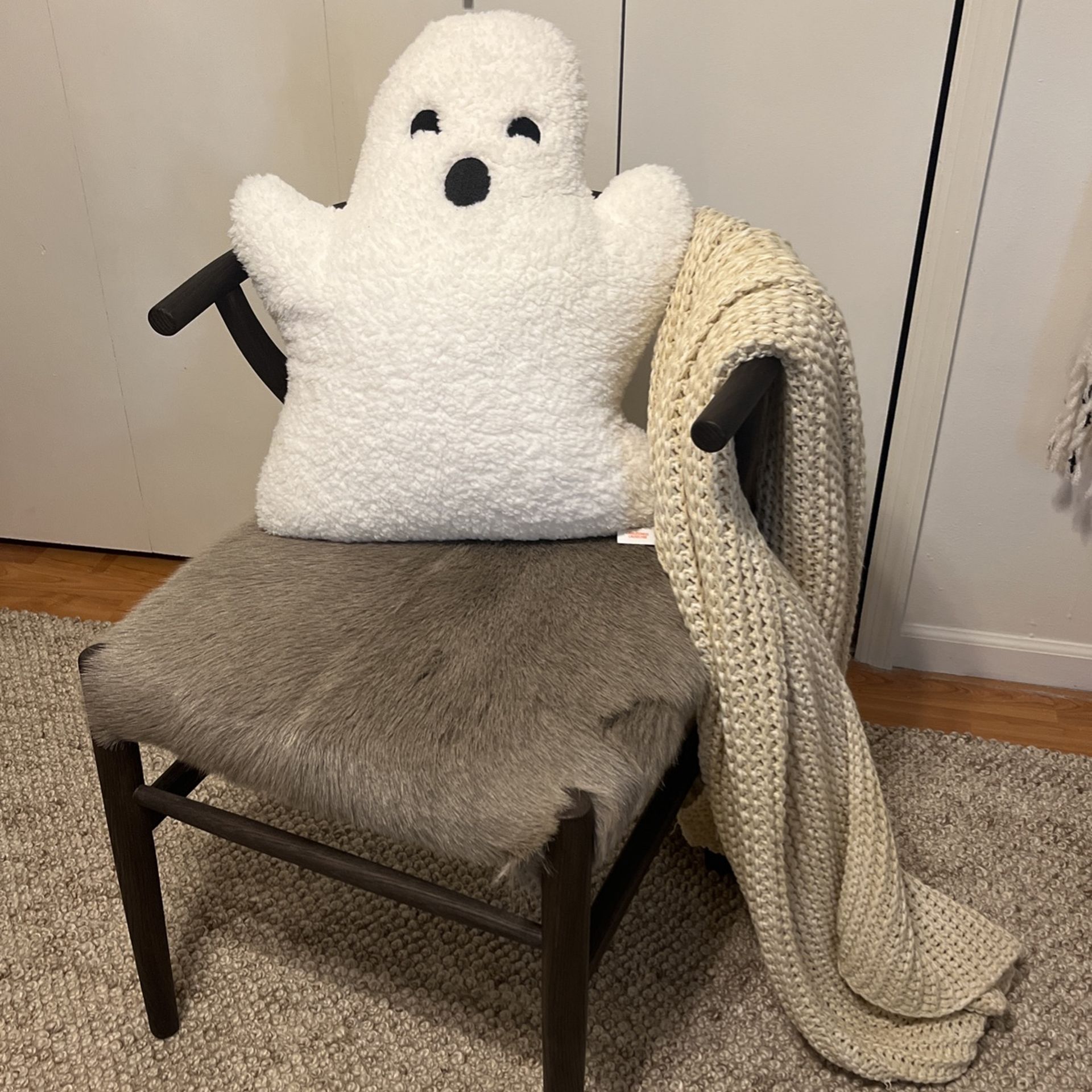Brand New Sherpa Ghost Throw Pillow