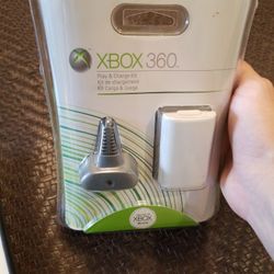 Xbox 360 Charge Kit