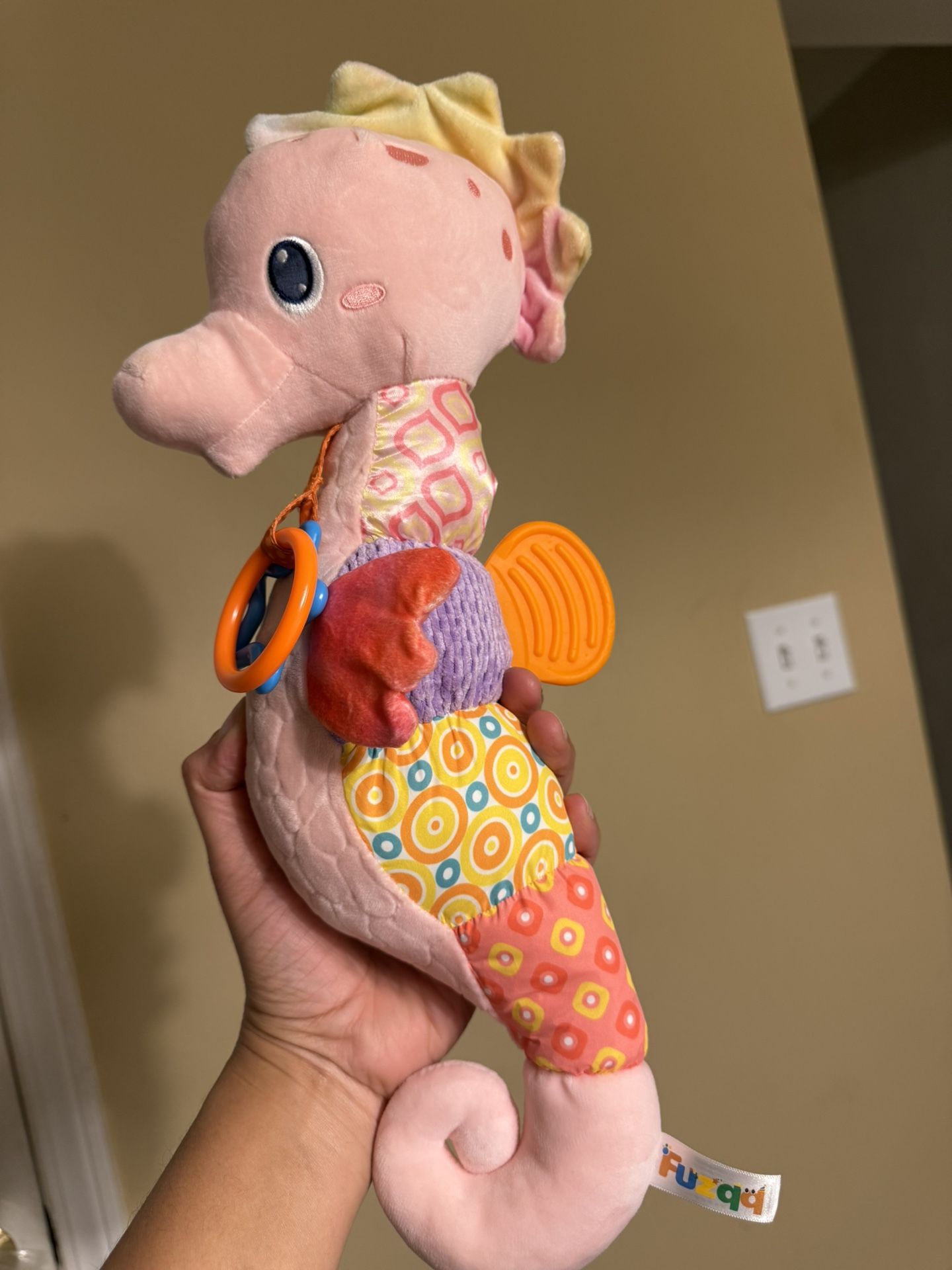 Fuzqq Baby Girl Toys 0-6 Months,Musical Stuffed Animal Plush Toy with Rattle,Soft Newborn Toy for 0 3 6 9 12 Months Girls,Baby Girl Gift,Pink