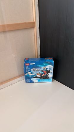 LEGO City Arctic Explorer Snowmobile
