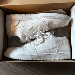 Air Jordan 1 Low White 