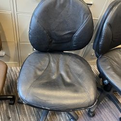 Office Chairs 