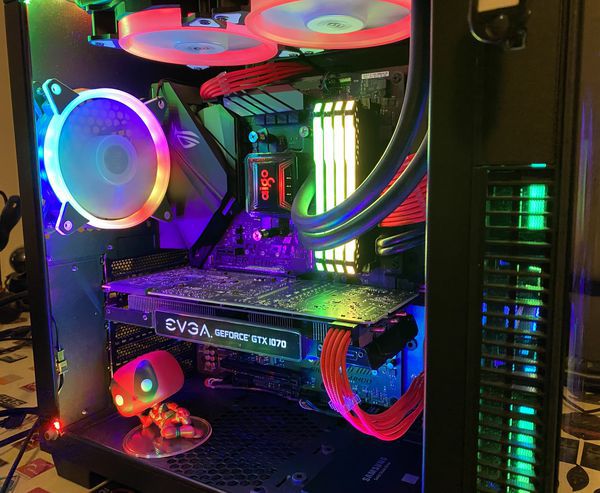 RGB Gaming PC-120+FPS Highest Settings in all AAA Games, Liquid Cooled