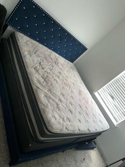 King size bedroom set