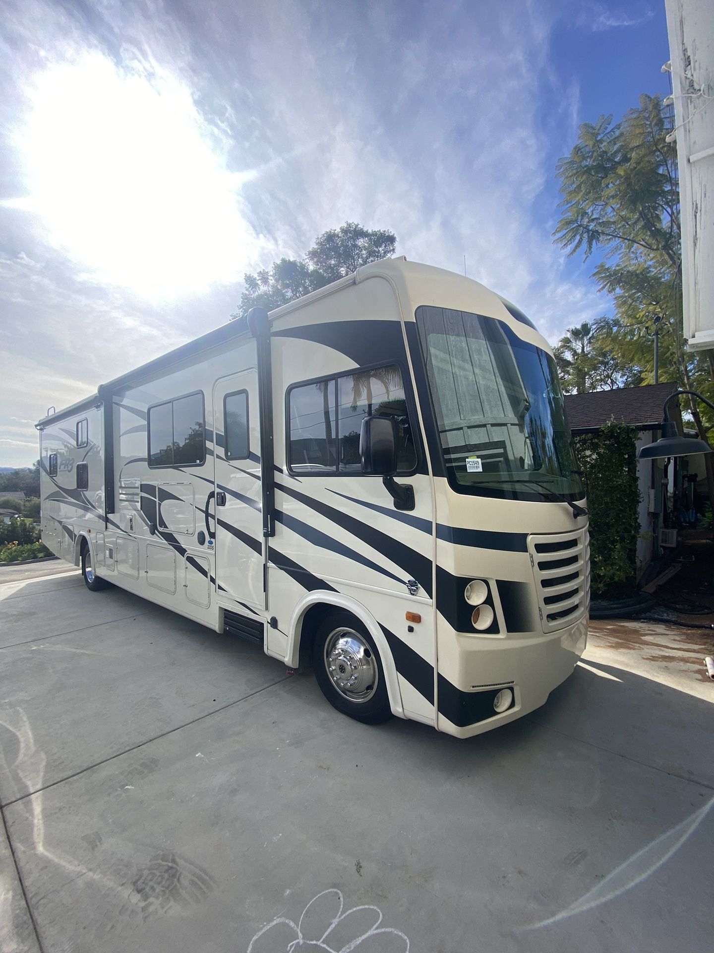 2019 FR3 Forest River 32DS