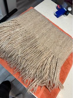 Vintage Kennebunk Weavers Oversized Chunky Knit Fringed Shawl Wrap