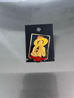 Coca-Cola Vintage Style Enamel Lapel Pin