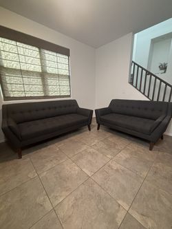Mid-Century-Modern Sofa Set