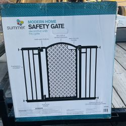 Baby gate