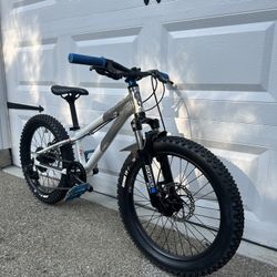 20” Kids Mountain Bike