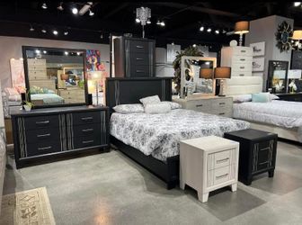 Queen Bedroom Set 